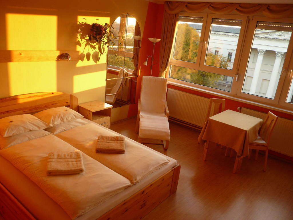 Museum View Apartment Budapeste Quarto foto